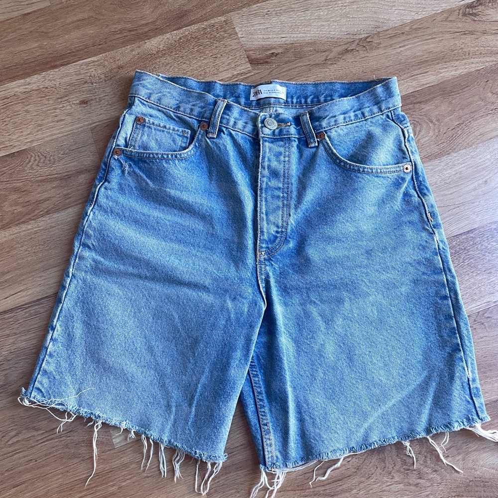 Zara Light Blue Denim jorts